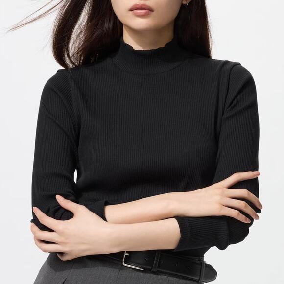 Uniqlo Tops - Uniqlo — Black Ribbed High Neck T-Shirt Long Sleeve — Women's Size Small NWT NEW